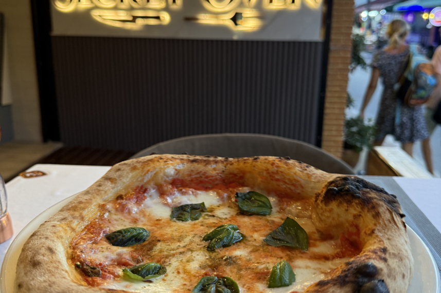 Authentic Neapolitan Pizza in Koh Samui – Secret Oven’s Must-Try Italian Experience! 🍕🔥