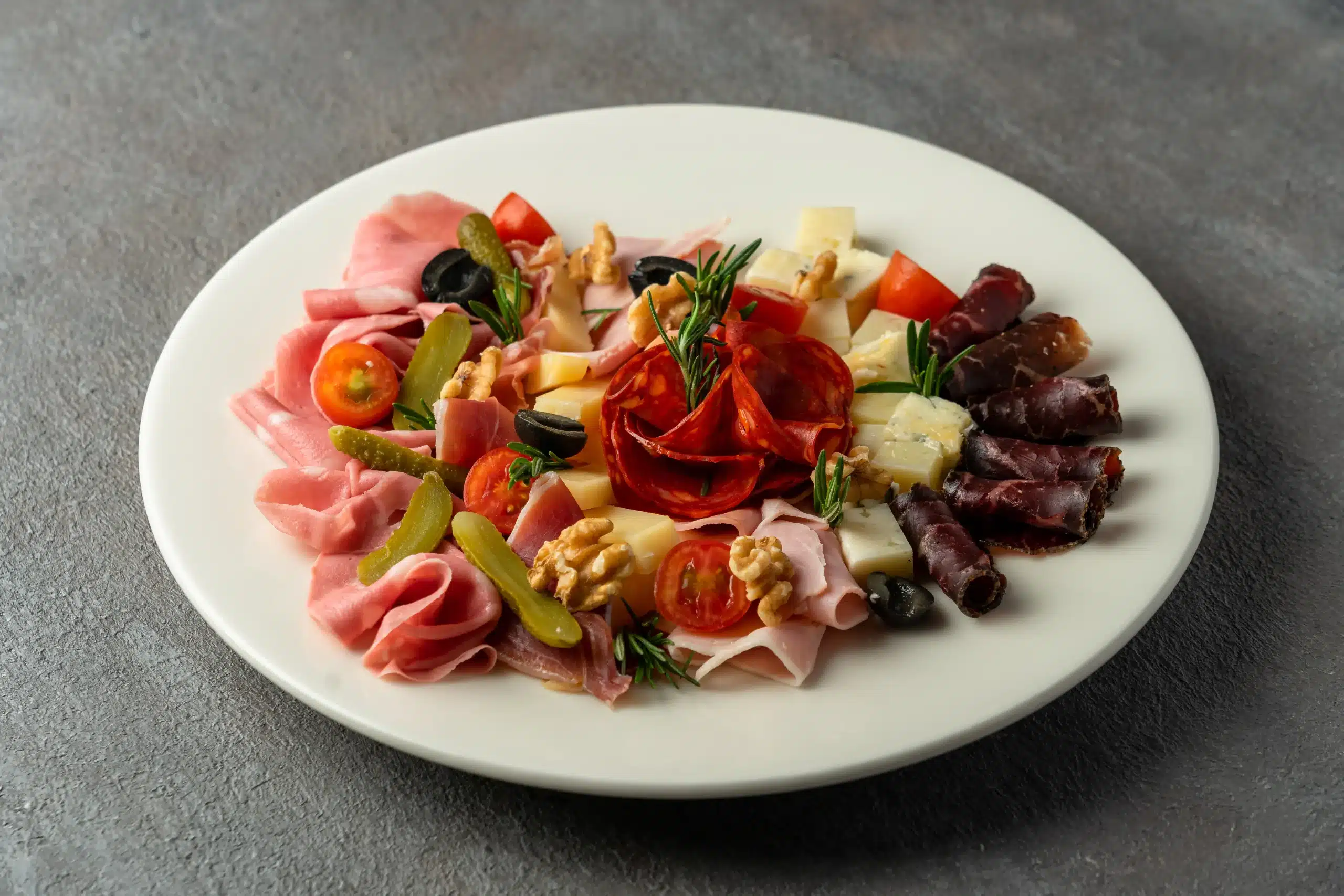 Charcuterie & Cheese Platter